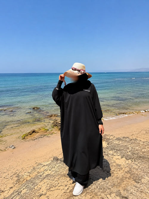 عباية للرياضة والسباحة